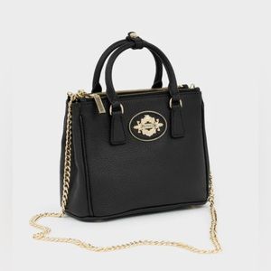 Pepperton black hand bag